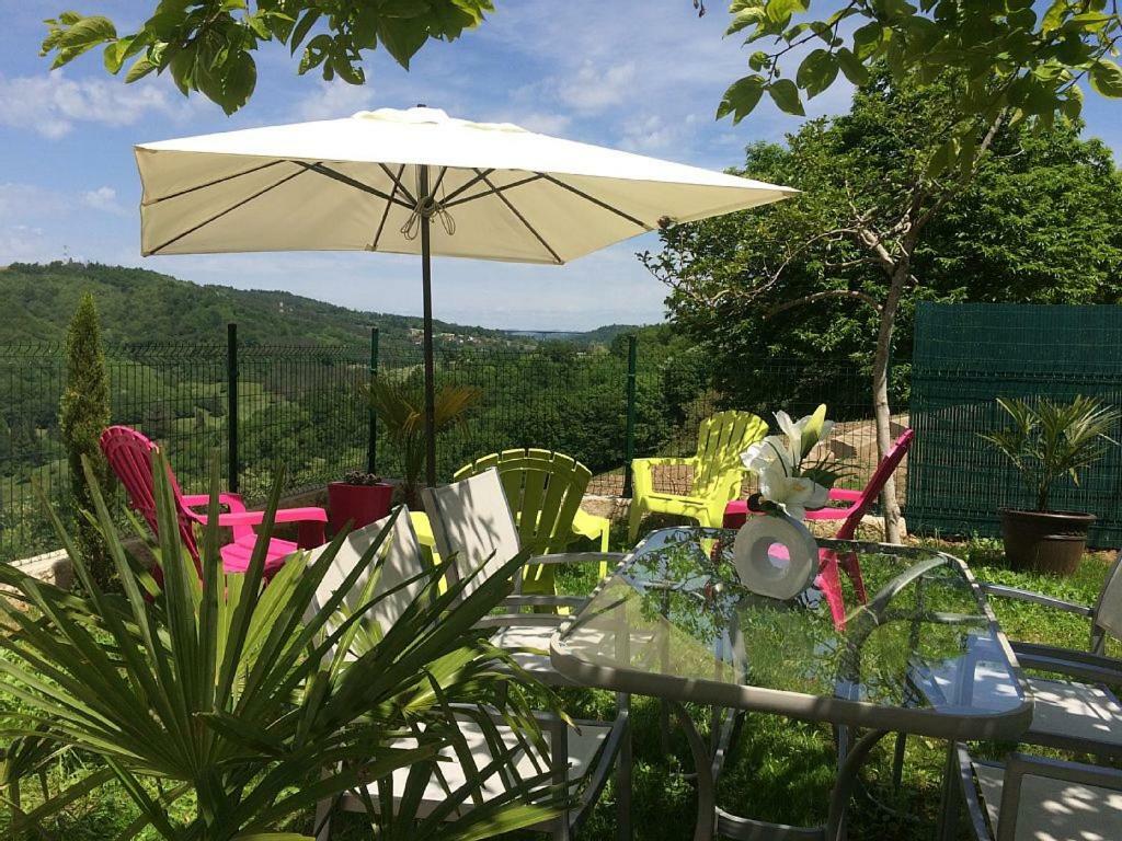 Villa Maison Blanche Tulle 1 A 4 Personnes Buitenkant foto